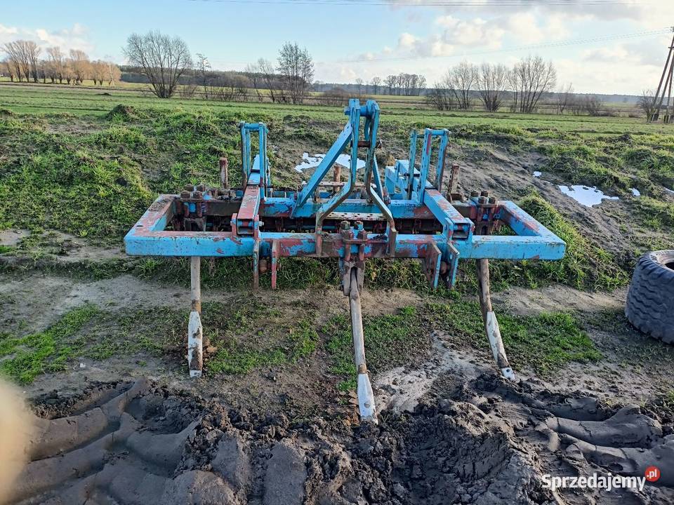 Pług Dłutowy głębosz agregat bezorkowy sprzedam