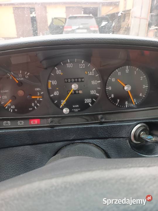 Mercedes w123 COUPE