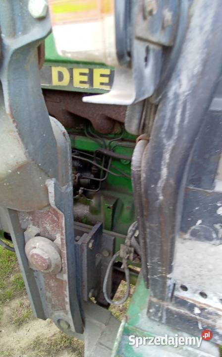 Sprzedam John Deere 2450 4x4 z ładowaczem