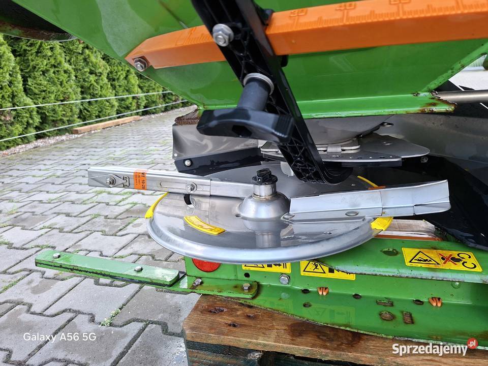 Rozsiewacz nawozu amazone zam 1500 w oryginale