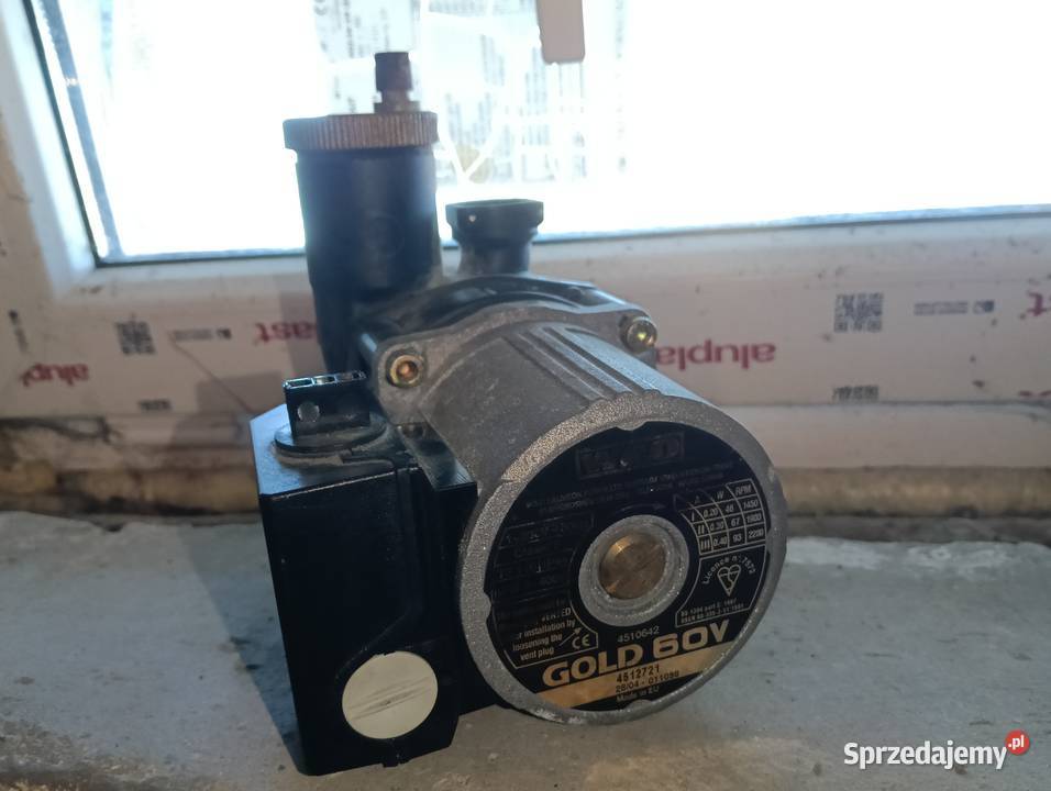 Palnik gazowy Ariston z inymi czescjami do termy