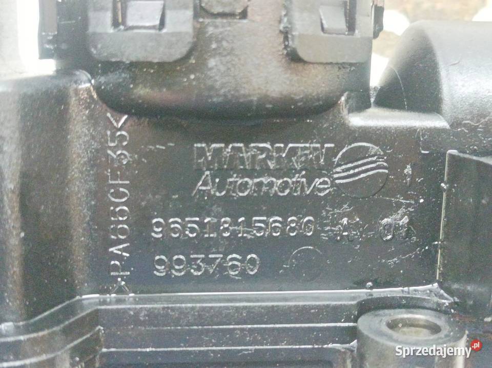 POKRYWA ZAWORÓW 9651815680 16 CITD Mazda 3 I sprzedam