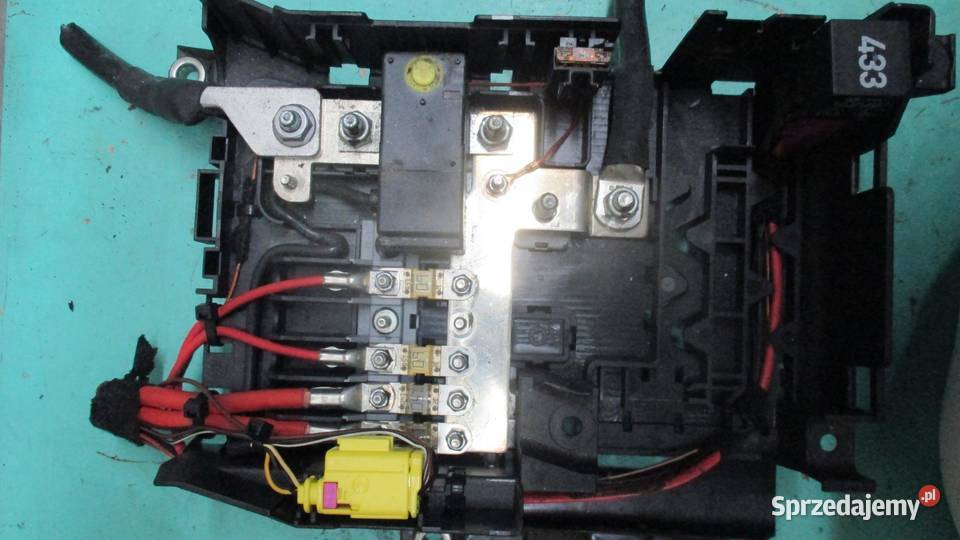 VW TOUAREG I 25 TDI 05r skrzynka bezpieczników