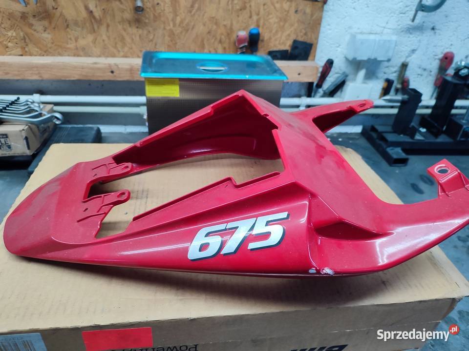 Owiewka zadupek Triumph Daytona 675 0612 Łuków