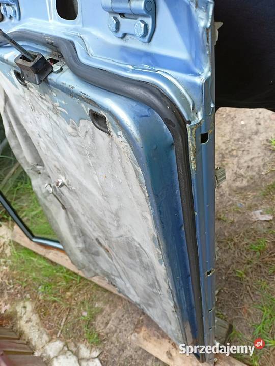 Mercedes 190 W201 drzwi niebieskie przód tył Skarżysko-Kamienna