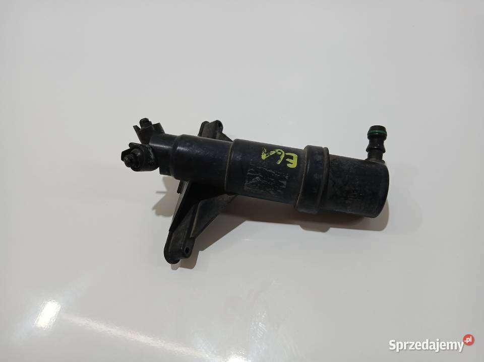 DYSZA SPRYSKIWACZ LAMPY BMW E60 E61 OE 4642083 Strzyżewice sprzedam