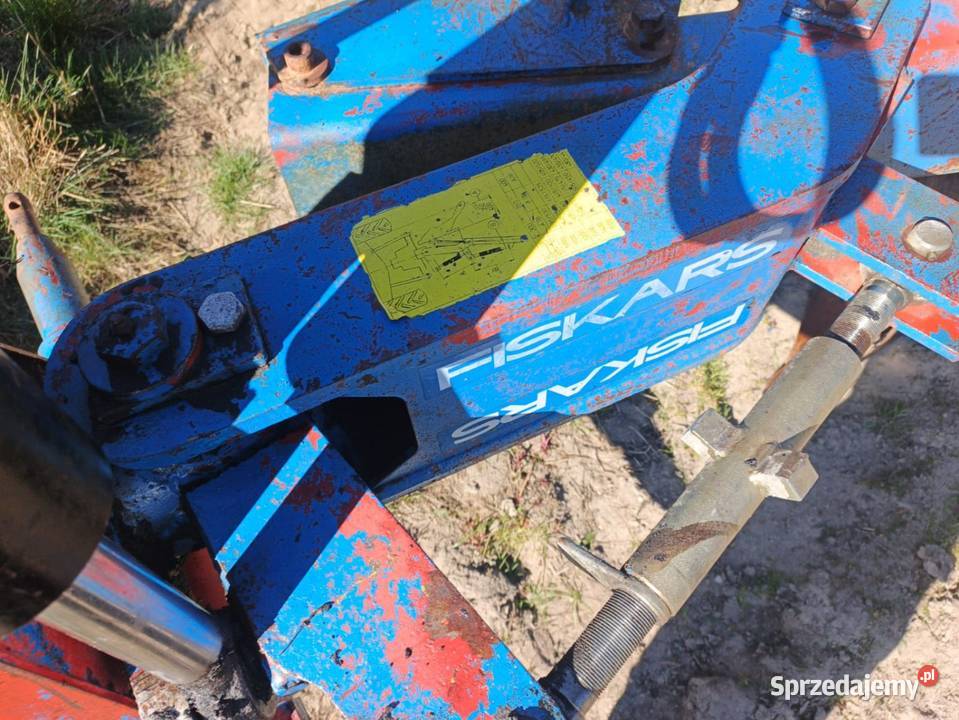 Pług 4 skibowy obrotowy Fiskars overum agrolux pomorskie Skrzydłowo sprzedam
