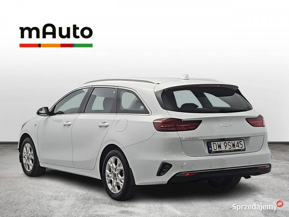 Kia Ceed 15 TGDI M Z Polskiego Salonu Faktura Warszawa sprzedam