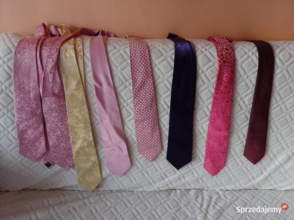 Giorgio ArmaniJedwabny różowy krawat Krawaty Kraków