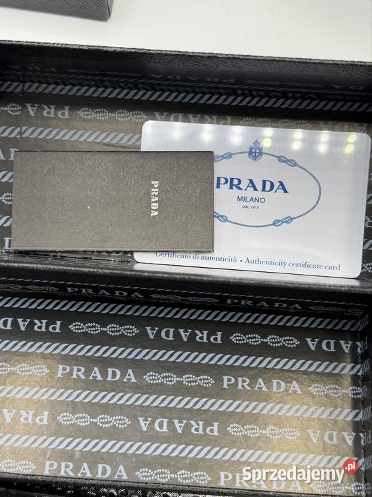 Okulary Prada przeciwsłoneczne Galanteria i dodatki Strzelce Opolskie