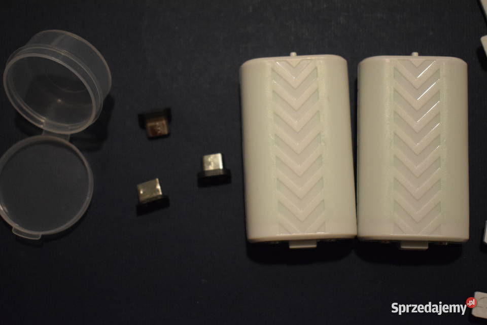 FroggieX XBO Podwójna stacja ładująca dwa Chełmno