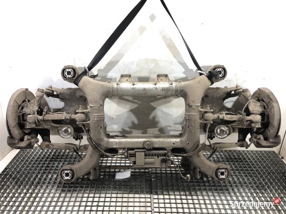 BELKA TYŁ MECHANIZM HAMULCA BMW F07 Hatchback