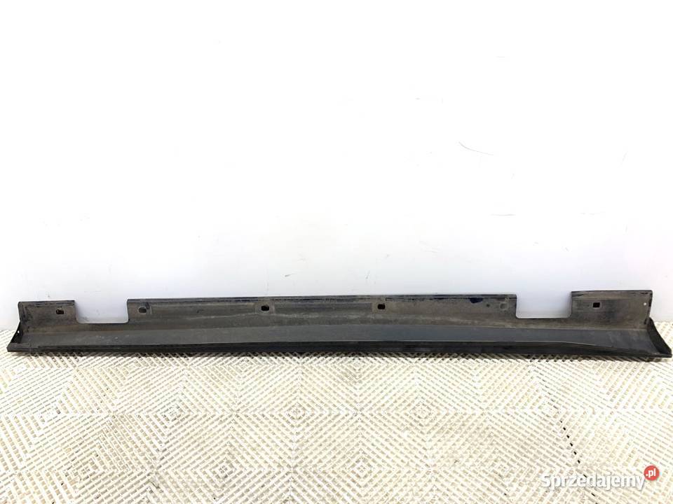 LISTWA PROGOWA LEWY MERCEDES W176 Hatchback 1218 sprzedam