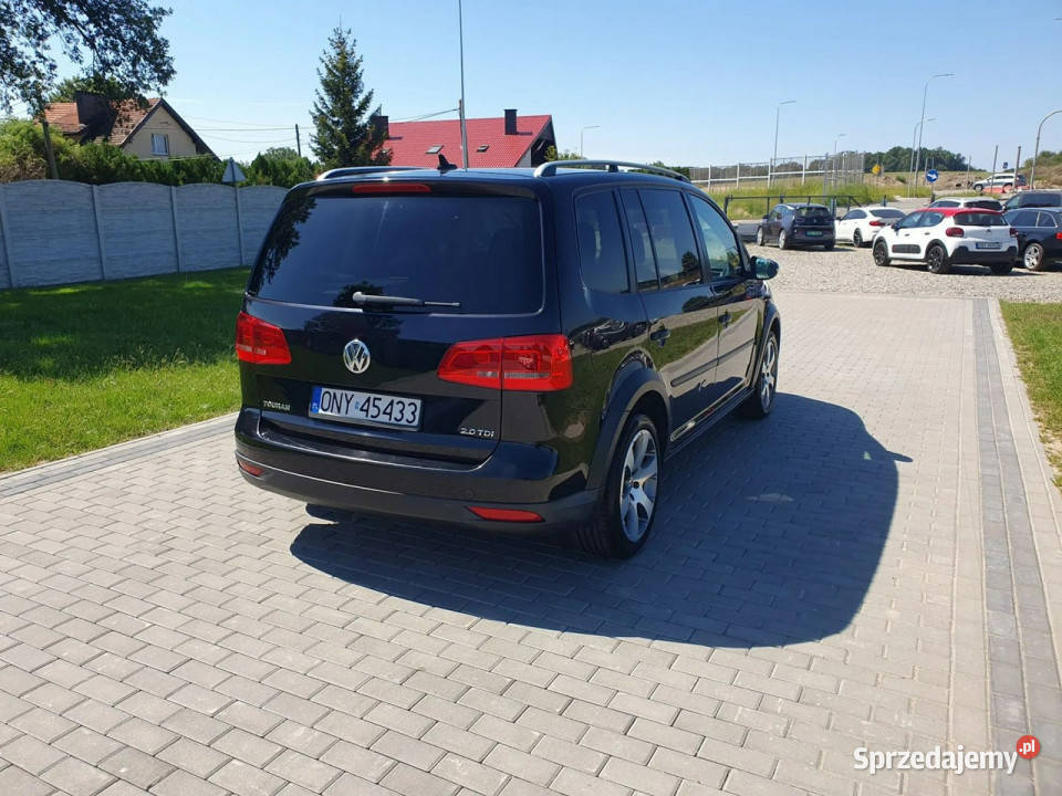 Volkswagen Touran 20tdi 140 Cross Bixenon Strobice