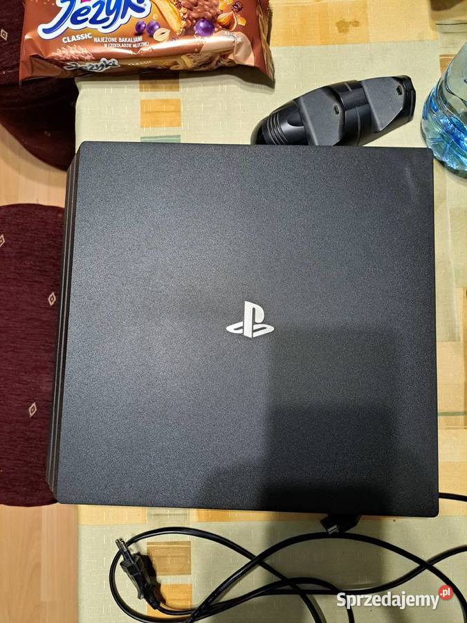 Konsola Playstation 4 Pro 1 TB Pad Okablowanie 7