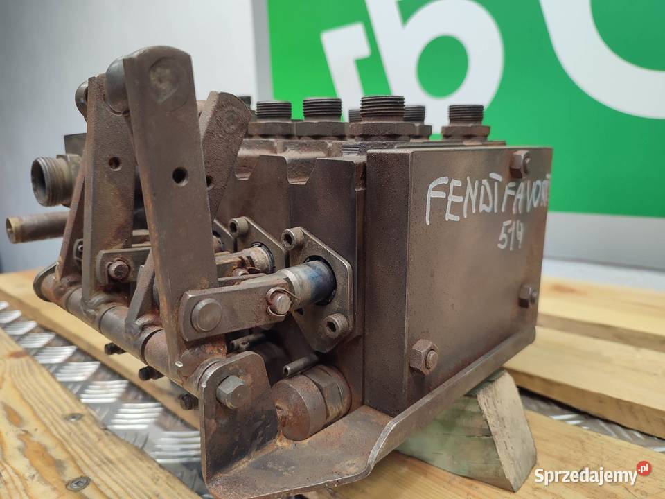 Rozdzielacz Fendt 514 Favorit 0521220144 Pozostałe Wilkowo sprzedam