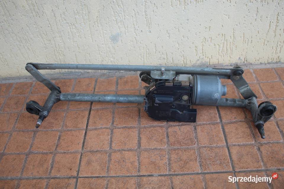 MECHANIZM SILNICZEK WYCIERACZEK VW GOLF V