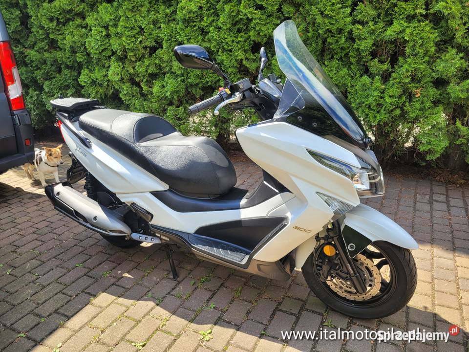 KYMCO XTOWN 300i 18r ABS italmotopila biały