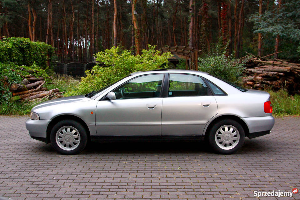 Audi A4 B5 16 sekwencja 1998 r 4/5 Józefów