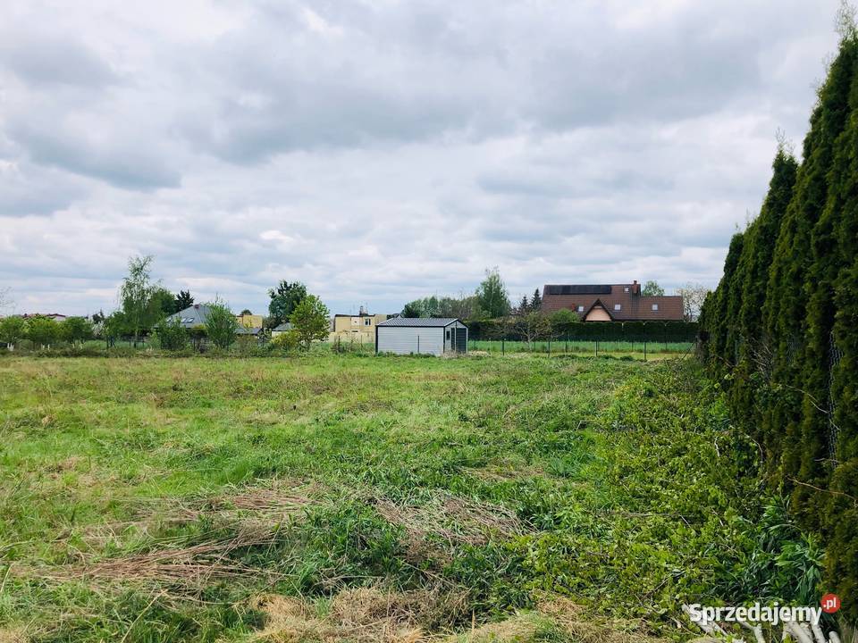 Działka budowlana 1300m2 WZ bezterminowe Media 1300m2 kujawsko-pomorskie Lipno