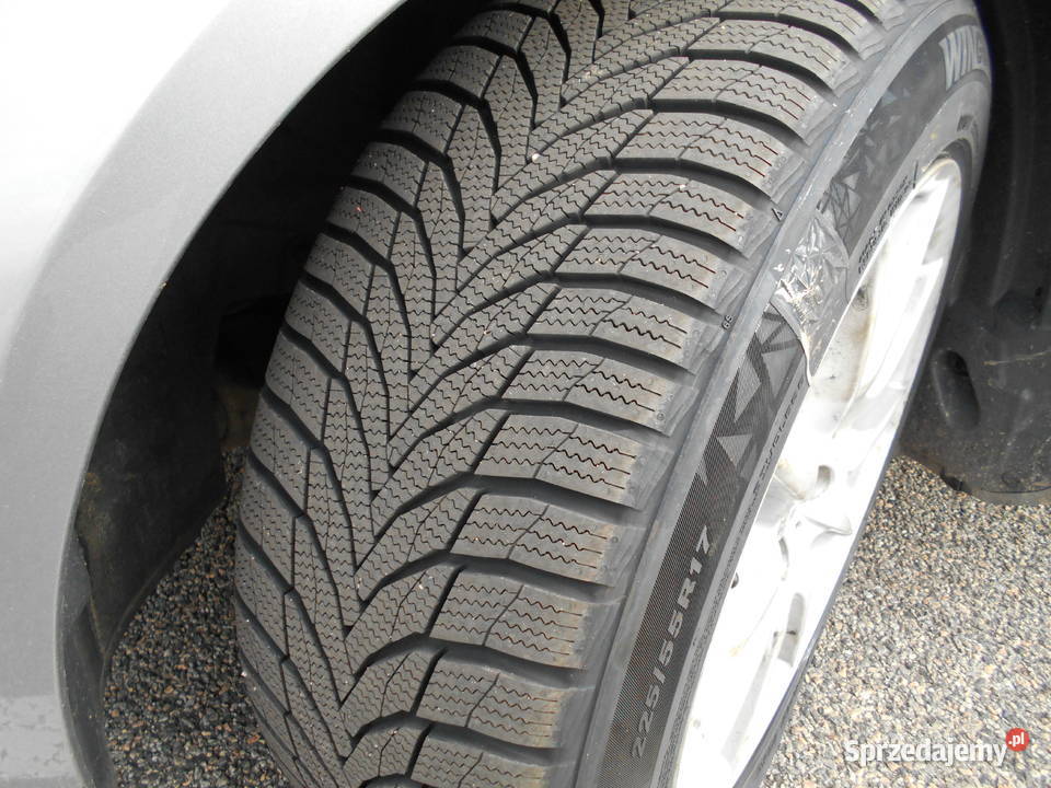 MercedesBenz CLS 350 30 CDI 265 229000 Sportowy / Coupe