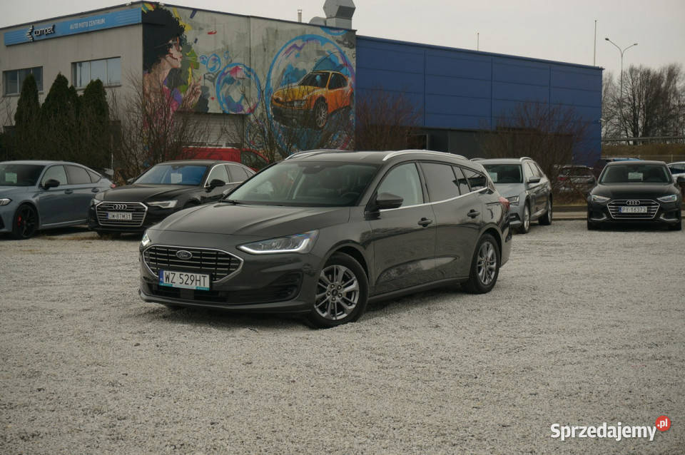 Ford Focus 15 Ecoblue 115 Titanium X Salon światła przeciwmgielne