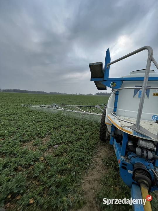 Opryskiwacz BLANCHARD GRAND LARGE 3000 l 21 m Brzeg