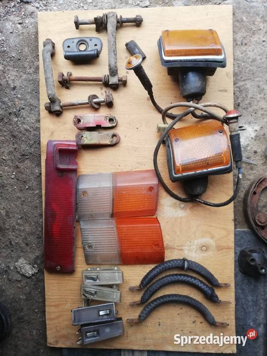 Fiat 125p kierunkowskazy lampy klosze itp Dąbie