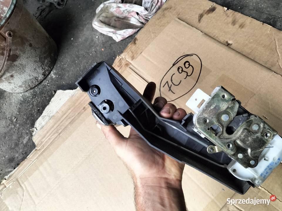 MONDEO MK3 ZAMEK RĄCZKA DRZWI LEWY PRZÓD lubelskie Kamień-Kolonia