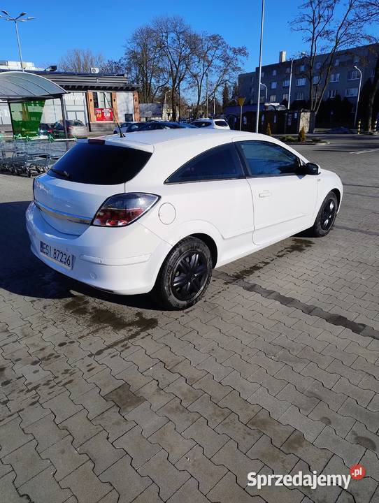 Opel Astra H Cosmo lift 16 benzyna 116 214000km