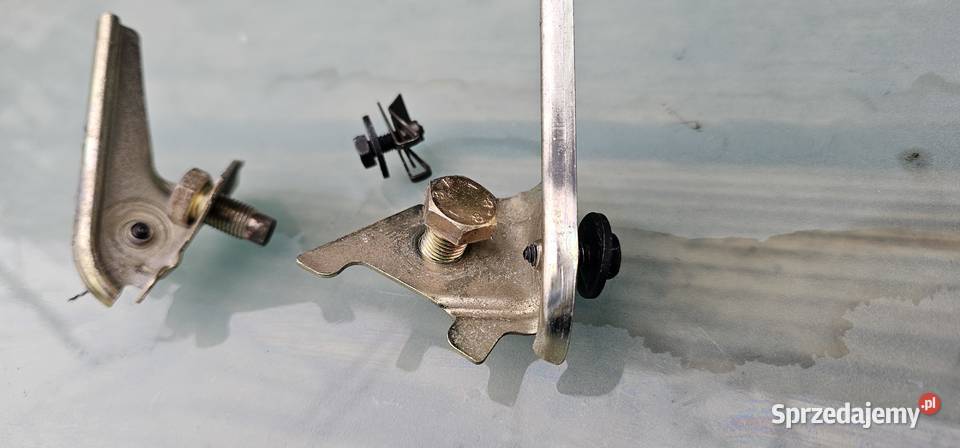 Mocowanie kanapy tył sedan mercedes w210 lift Zbąszyń