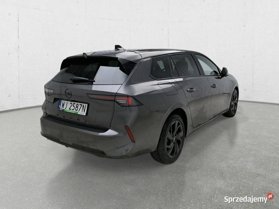 Opel Astra L 2021 Komorniki