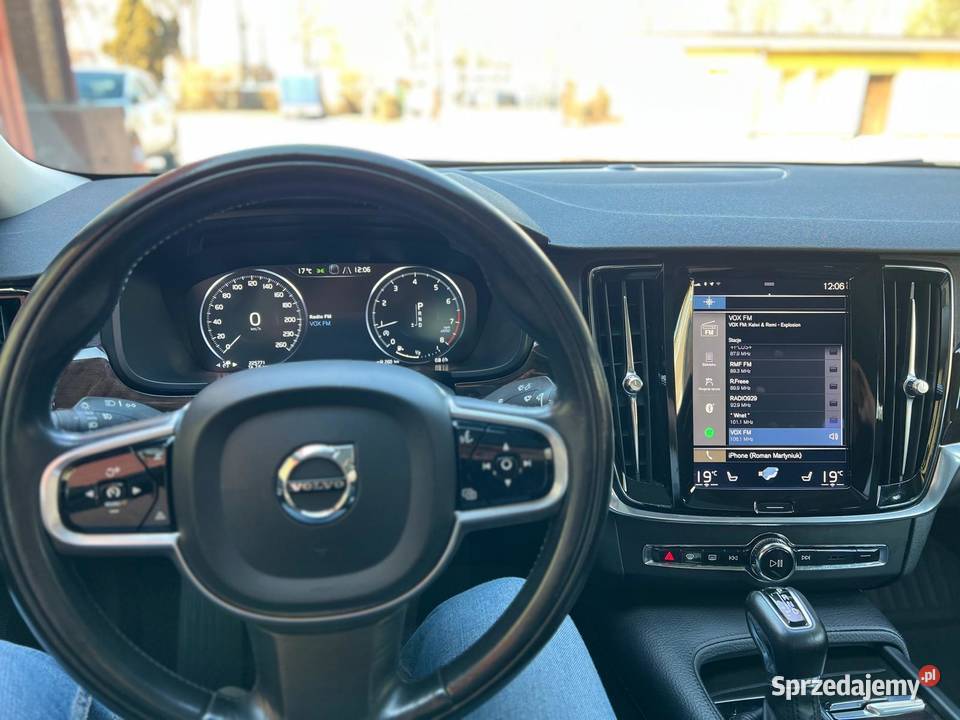 Volvo S90 T5 Momentum Lublin