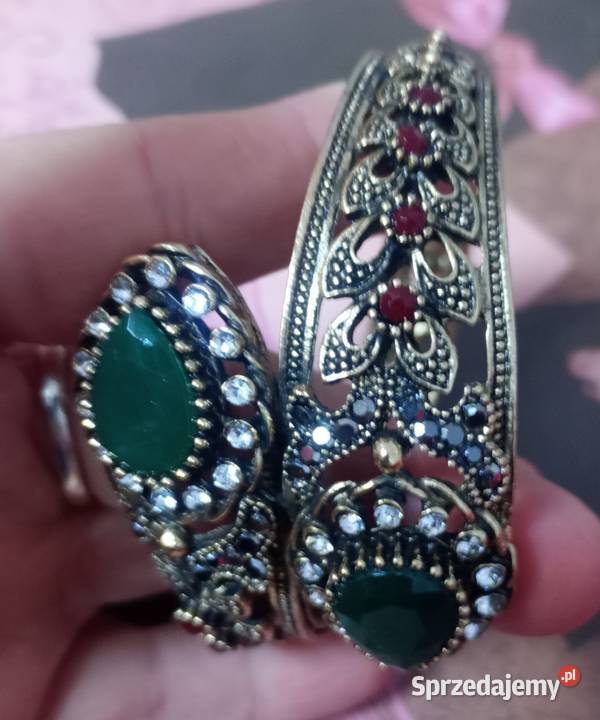 Piękna lśniąca bransoletka mankietowa styl Białystok