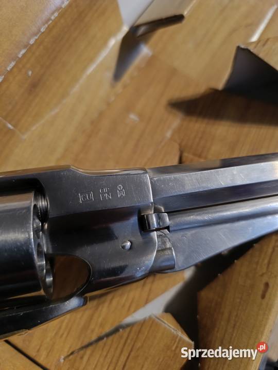 Rewolwer czarnoprochowy Remington Model Uberti Militaria sprzedam