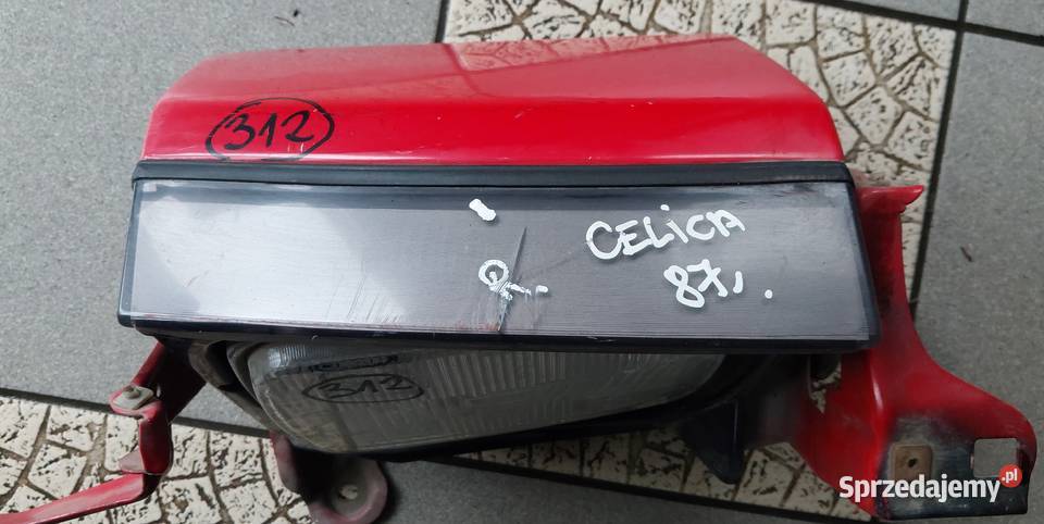 Toyota Celica 1985 1986 1987 lampa prawa