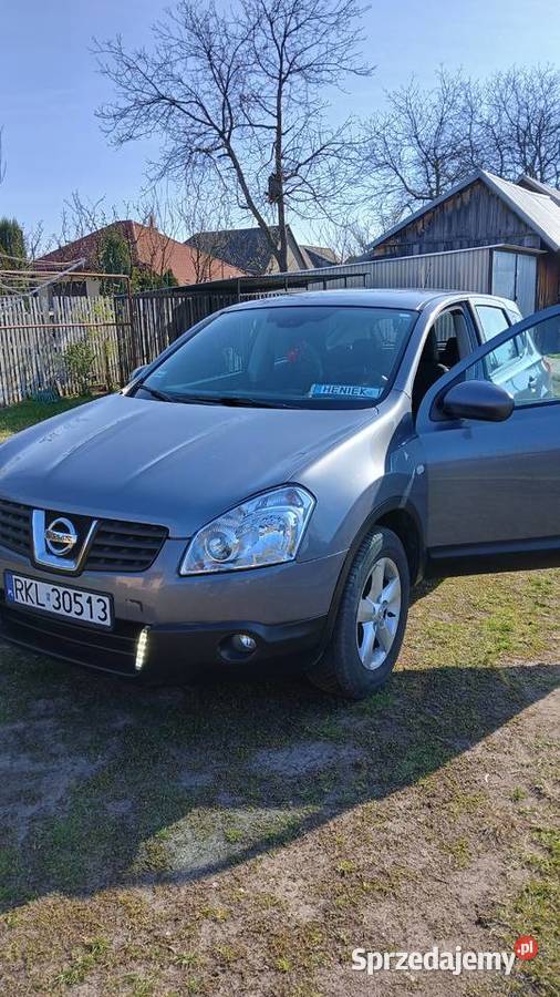 Sprzedam Nisana 16 benzyna Majdan Królewski