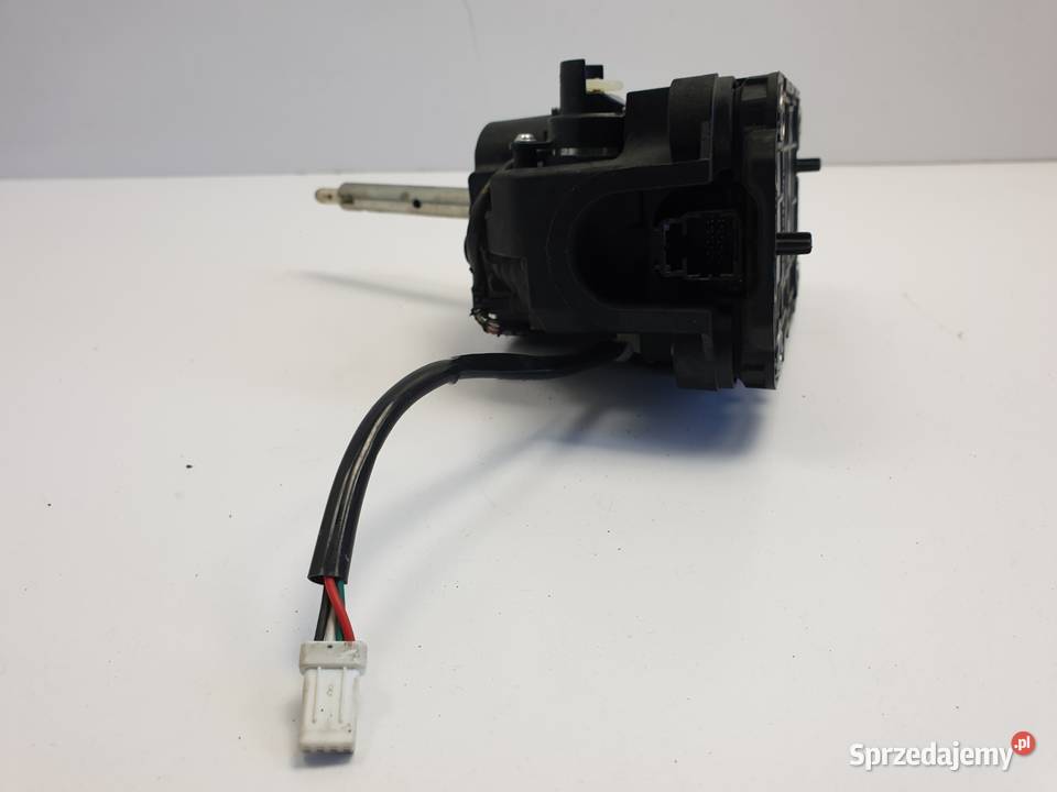 Dodge Challenger 15 LEWAREK ZMIANY BIEGÓW Rudka