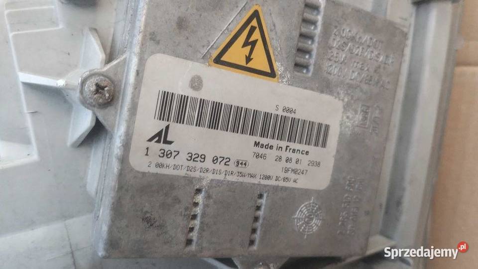 Lampa Przod Xenon W203 CKlasa Mercedes 0004r Lampy przednie
