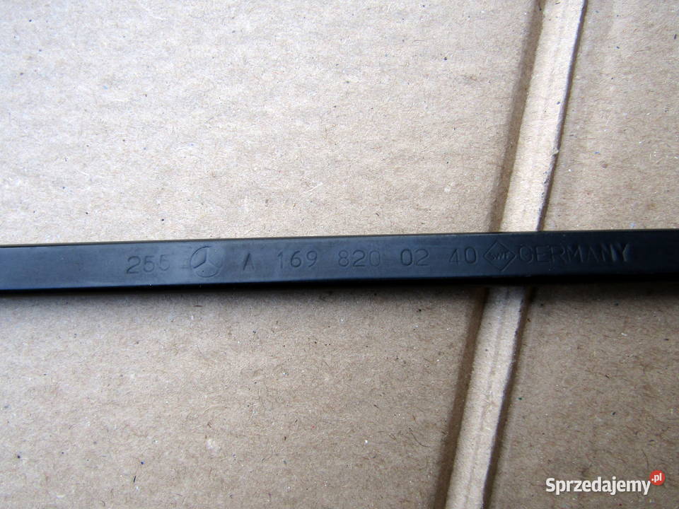 RAMIONA WYCIERACZEK MERCEDES BKLW245 A1698200240 osobowe sprzedam