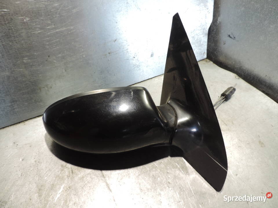 LUSTERKO PRAWE FORD FOCUS MK1 Rok produkcji 2002 Nowy Sącz