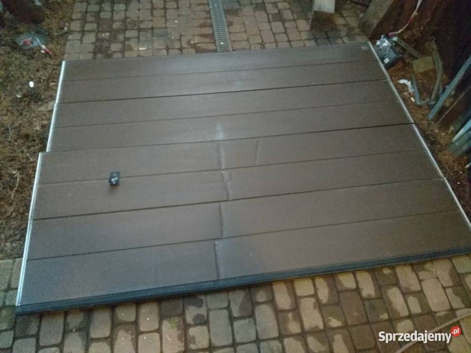 Brama garażowa wjazdowa segmentowa HORMANN