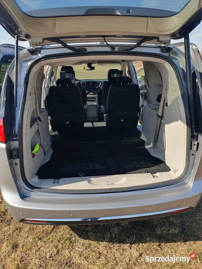 Chrysler Pacifica 2019r przebieg 46000 3605cm3 lubelskie Janów Lubelski