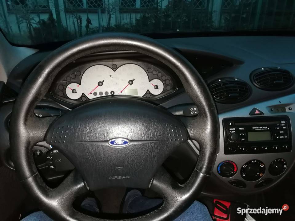 Ford Focus MK1 16 opłacony OC i PT 4/5 Poznań