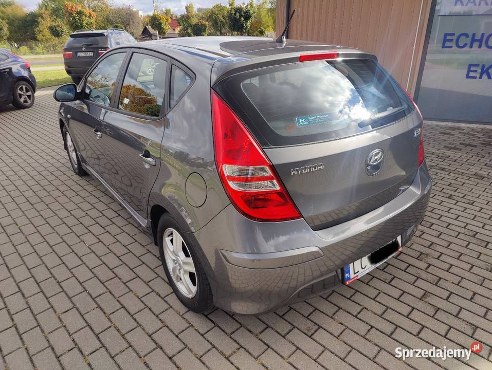 Hyundai i30 16 CRDI 90 Klima Ładny Lift 2011r 1600cm3 Chełm