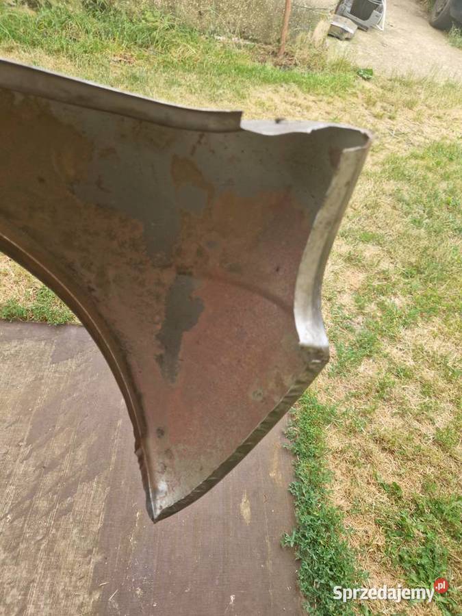 Błotnik przedni fiat 126p st Legnica