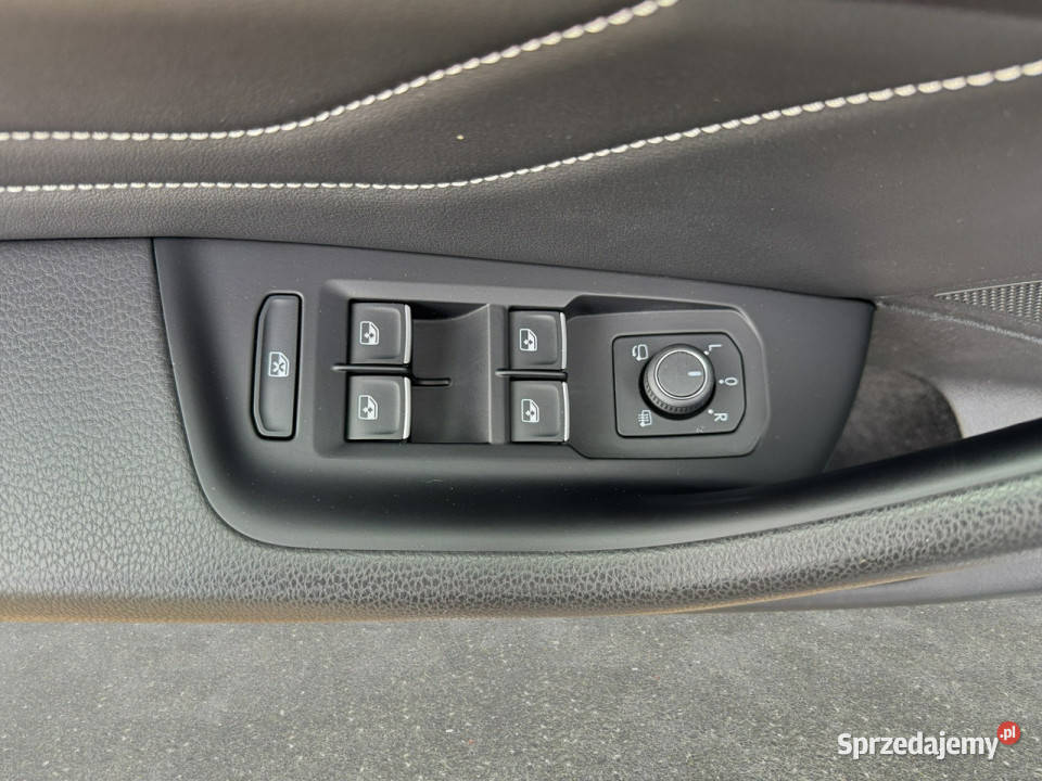 Volkswagen Passat 20 TDI EVO Elegance Z klimatyzacja Warszawa