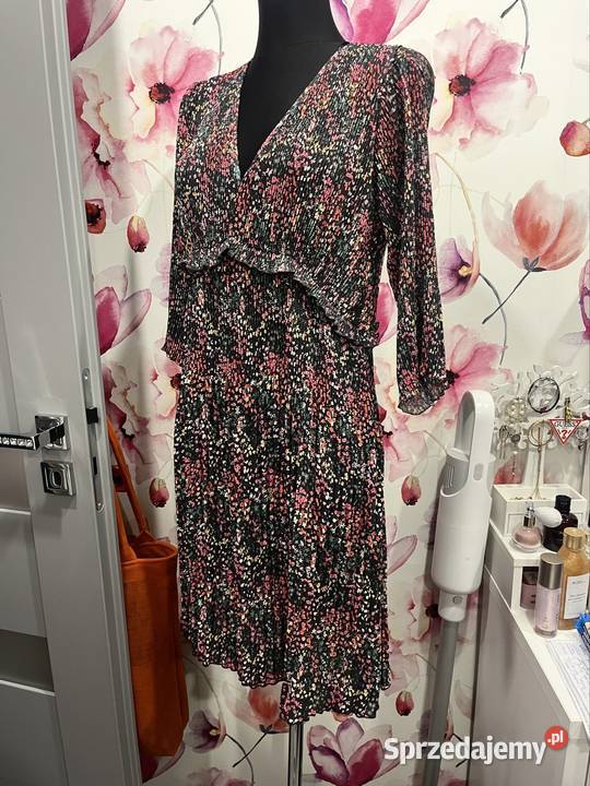 Primark sukienka kwiaty plisowana hit 42 Choszczno