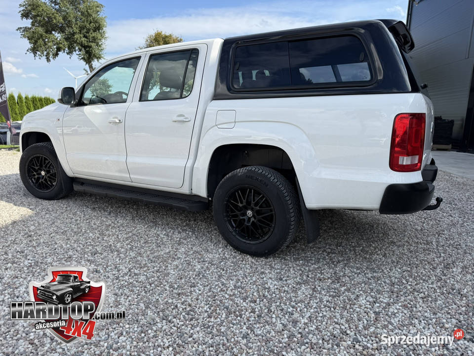 Zabudowa Amarok hardtop czarny szyby przesuwne osobowe Pozostałe Pasłęk
