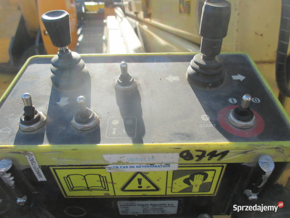 Walec okołkowany do wykopów Ammann ARR 1575 Pleszew